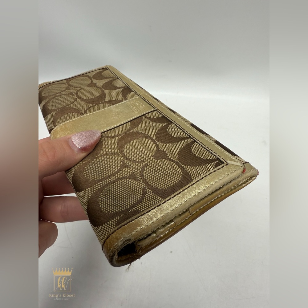 💛SOLD💛Coach long Wallet - Picture 3 of 11